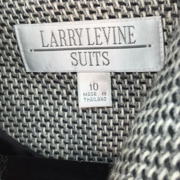 LARRY LEVINE Women's Size 10 Tweed Coat Knee Length 2 button Black Gray White - Picture 5 of 15